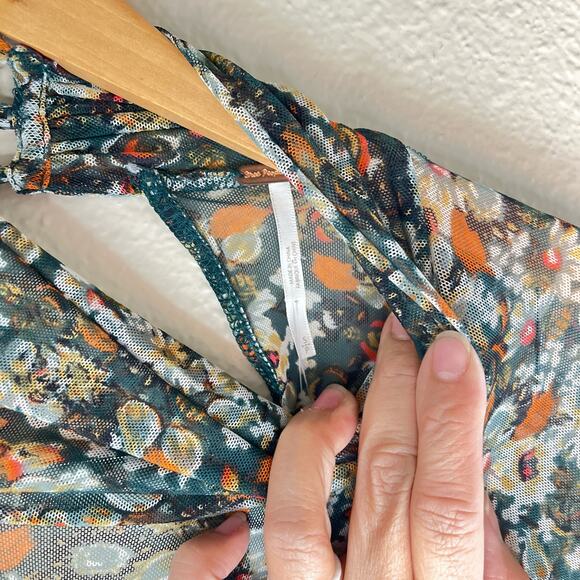 NEW Free People all dolled up floral cropped blouse - Picture 8 of 12